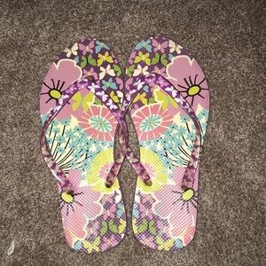 vera bradley flip flops